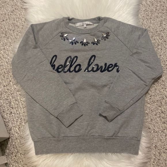HELLO LOVER SEQUIN GRAPHIC PULLOVER - Picture 1 of 5